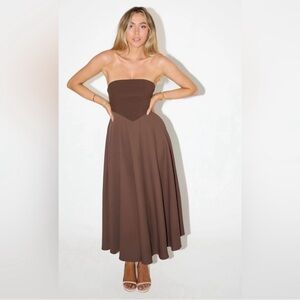 Elegant Strapless Brown Dress